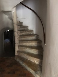 Escalier colimac╠ºon